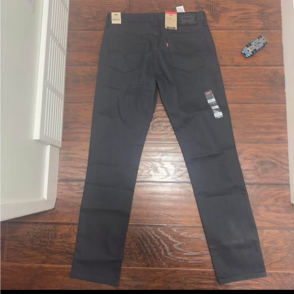 Levi's Men's Charcoal Slim Jeans 33